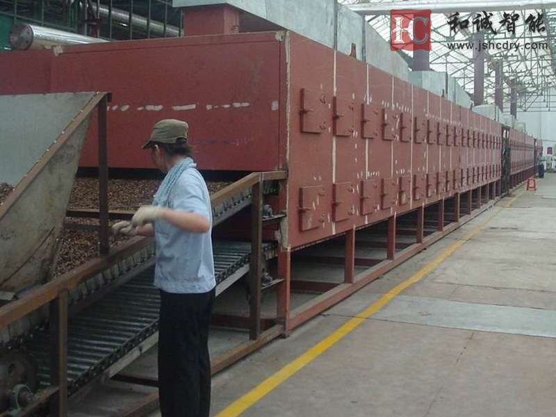 多级串联网带式干燥机